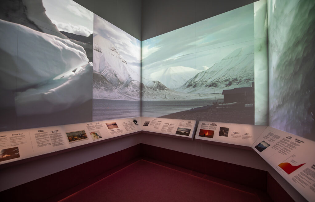 nordiska-museet-arktis-utställning-teknik-projektion-stockholm
