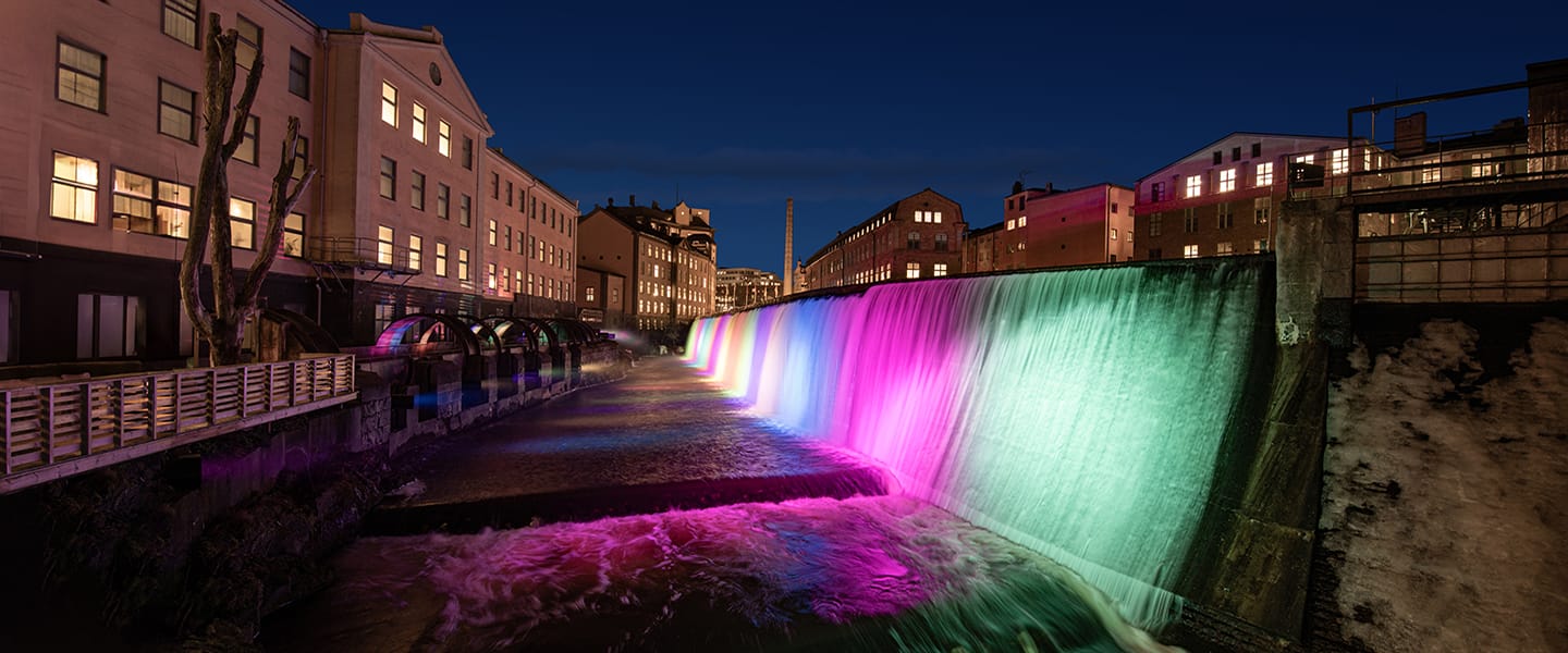 norrköping-vattenfall-ljusdesign-ljussättning-kreativ-teknik-michael-hallbert