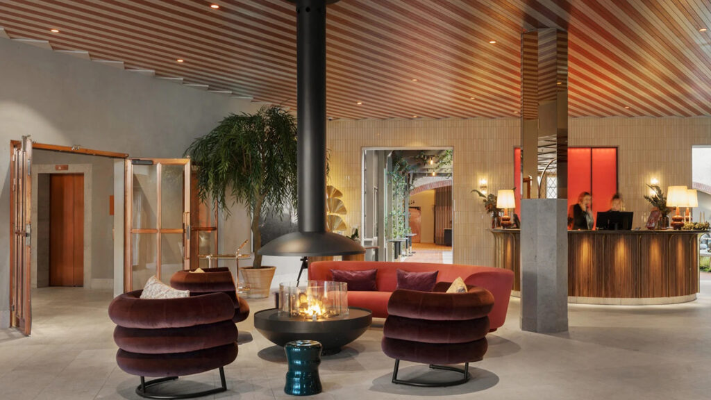 Restaurang-hotell-Elite-Ad-Astra-Södertälje-ljussättning-Skuggan-Arkitekter-Kreativ-Teknik-ljusdesign