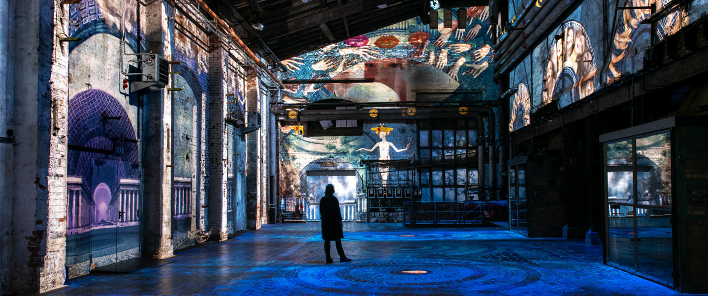 kreativ-teknik-immersive-room-teknik-upplevelse-total-belysning-ljus-ljud-bild-styrteknik