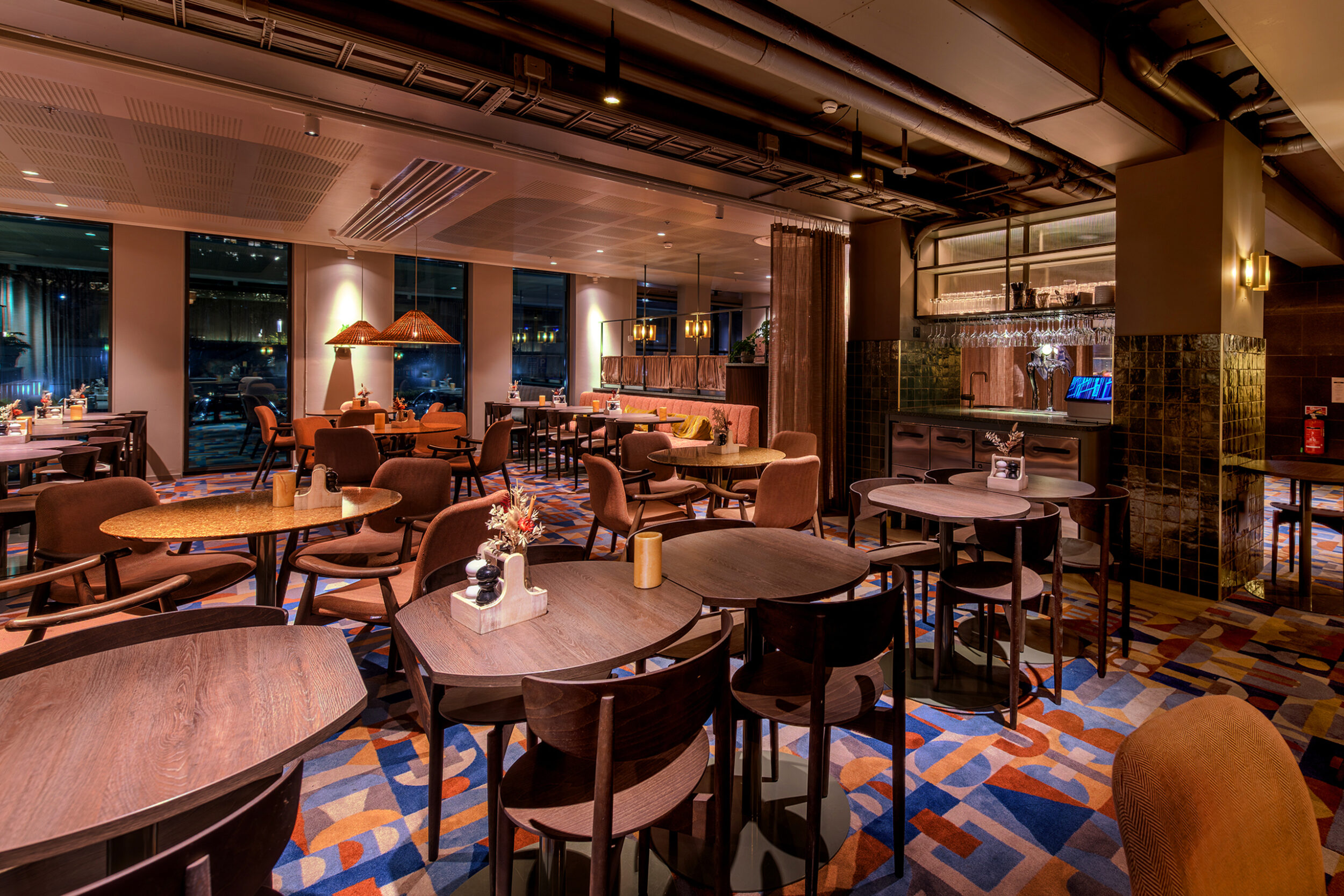 kreativ-teknik-scandic-alvik-hotell-belysning-restaurang
