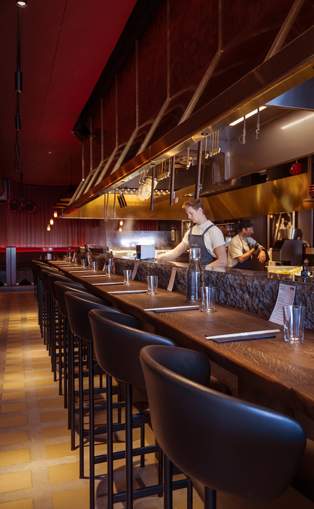 kreativ-teknik-roppongi-restaurang-belysning-ljus-ljud-bild-styrteknik-ljussättning-göteborg