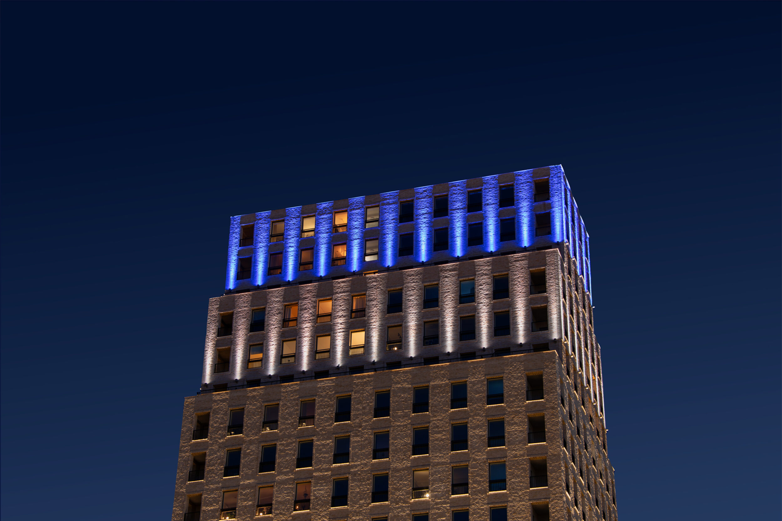 kreativ-teknik-kallebäck-fasad-belysning-ljus-wallenstam--styrteknik-ljussättning-göteborg-erco-martin