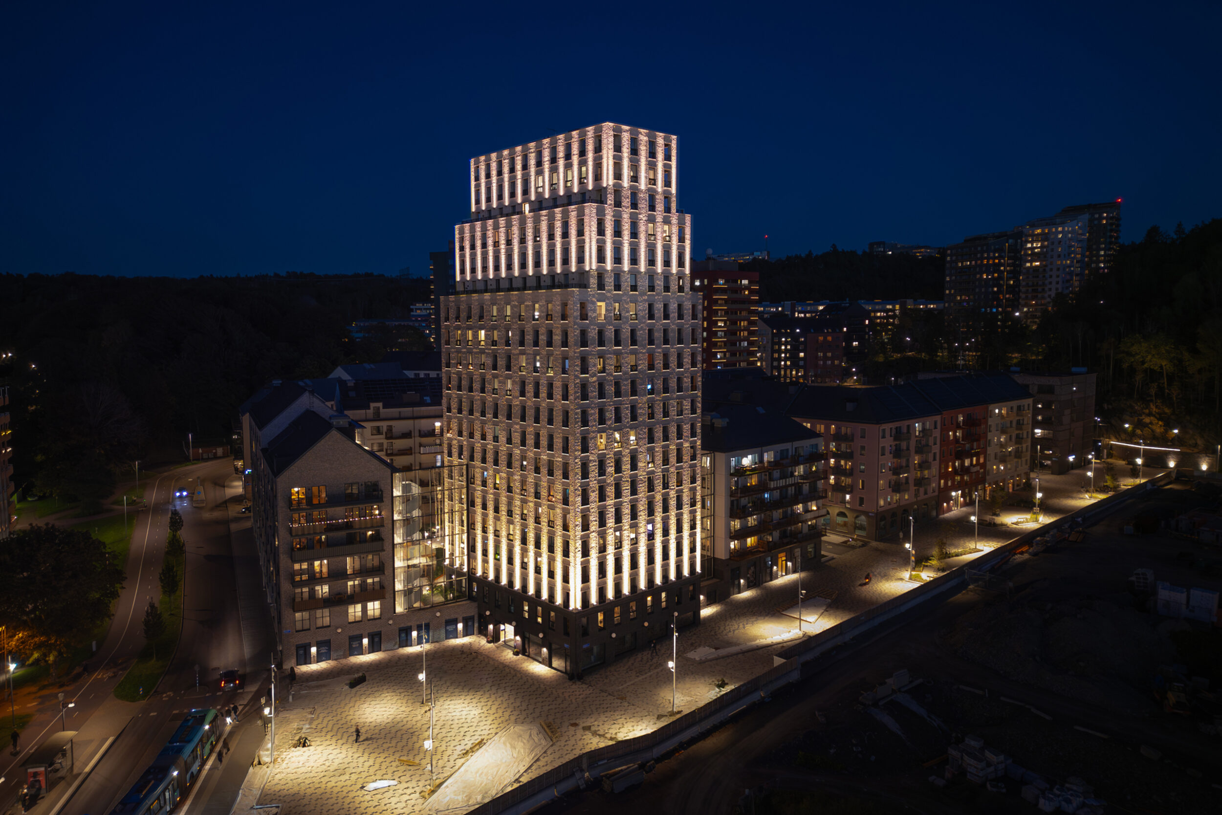 kreativ-teknik-kallebäck-fasad-belysning-ljus-wallenstam--styrteknik-ljussättning-göteborg-erco-martin