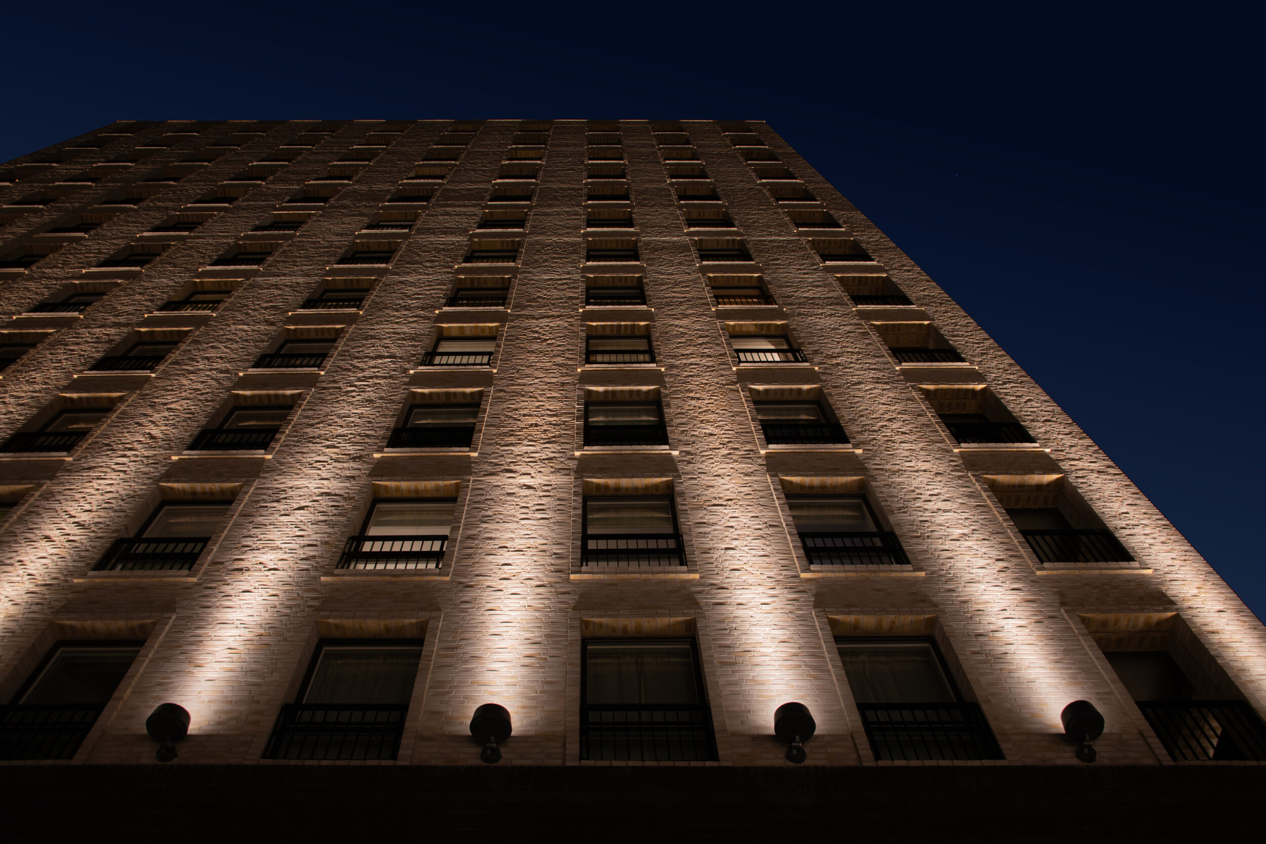 kreativ-teknik-kallebäck-fasad-belysning-ljus-wallenstam--styrteknik-ljussättning-göteborg-erco-martin